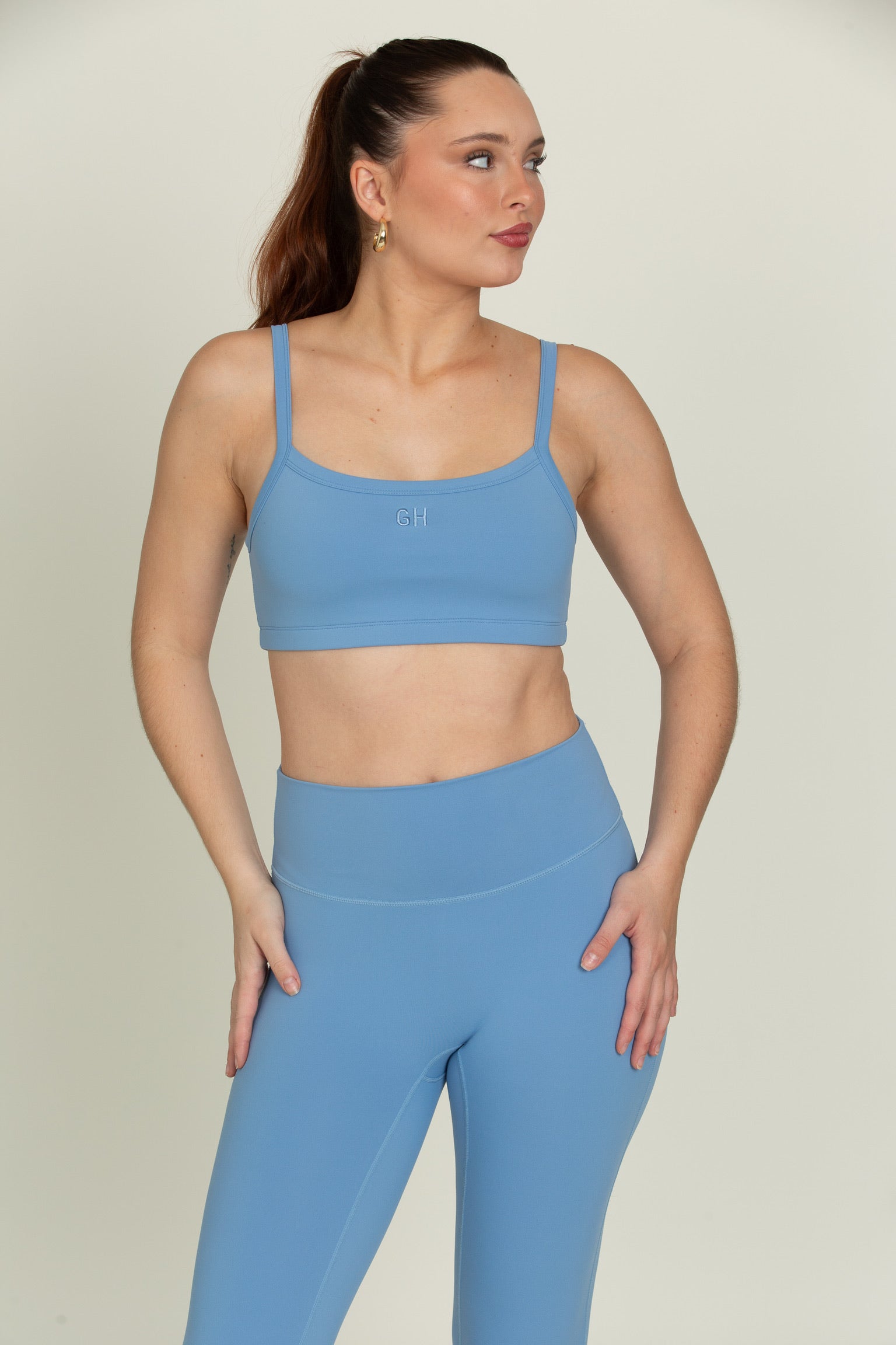 Capri MotionCloud Square Neck Sports Bra